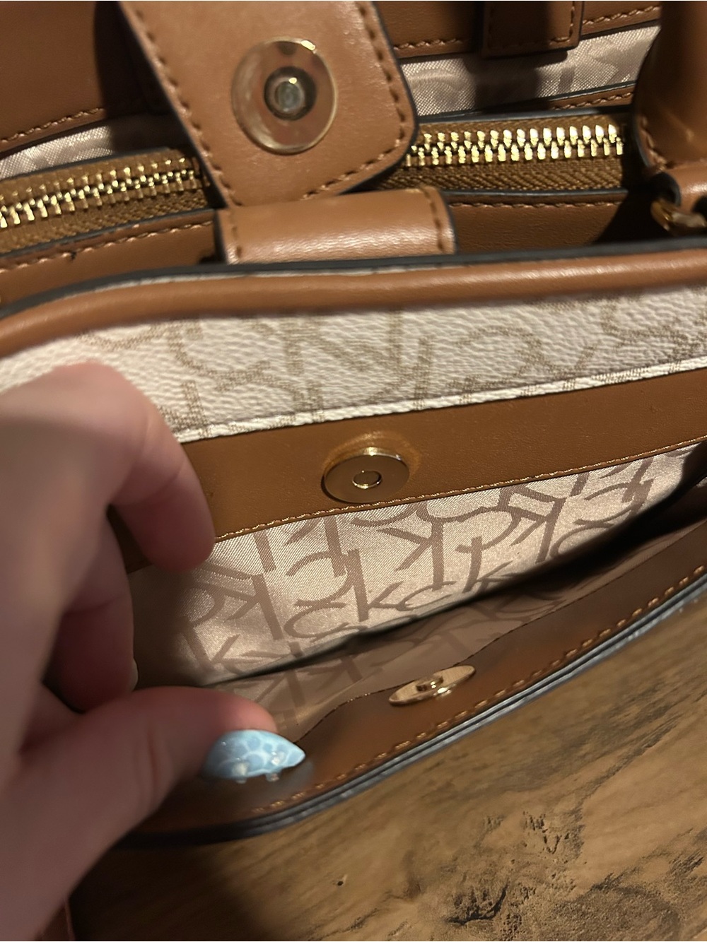 Calvin Klein Cream Satchel with Tan Trim and Logo - Picture 11 of 12